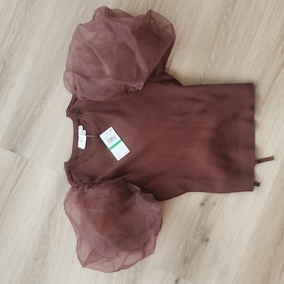 Artr Women's Avery Puff-Sleeve Open-Back Top size large and xl brown - Picture 3 of 7